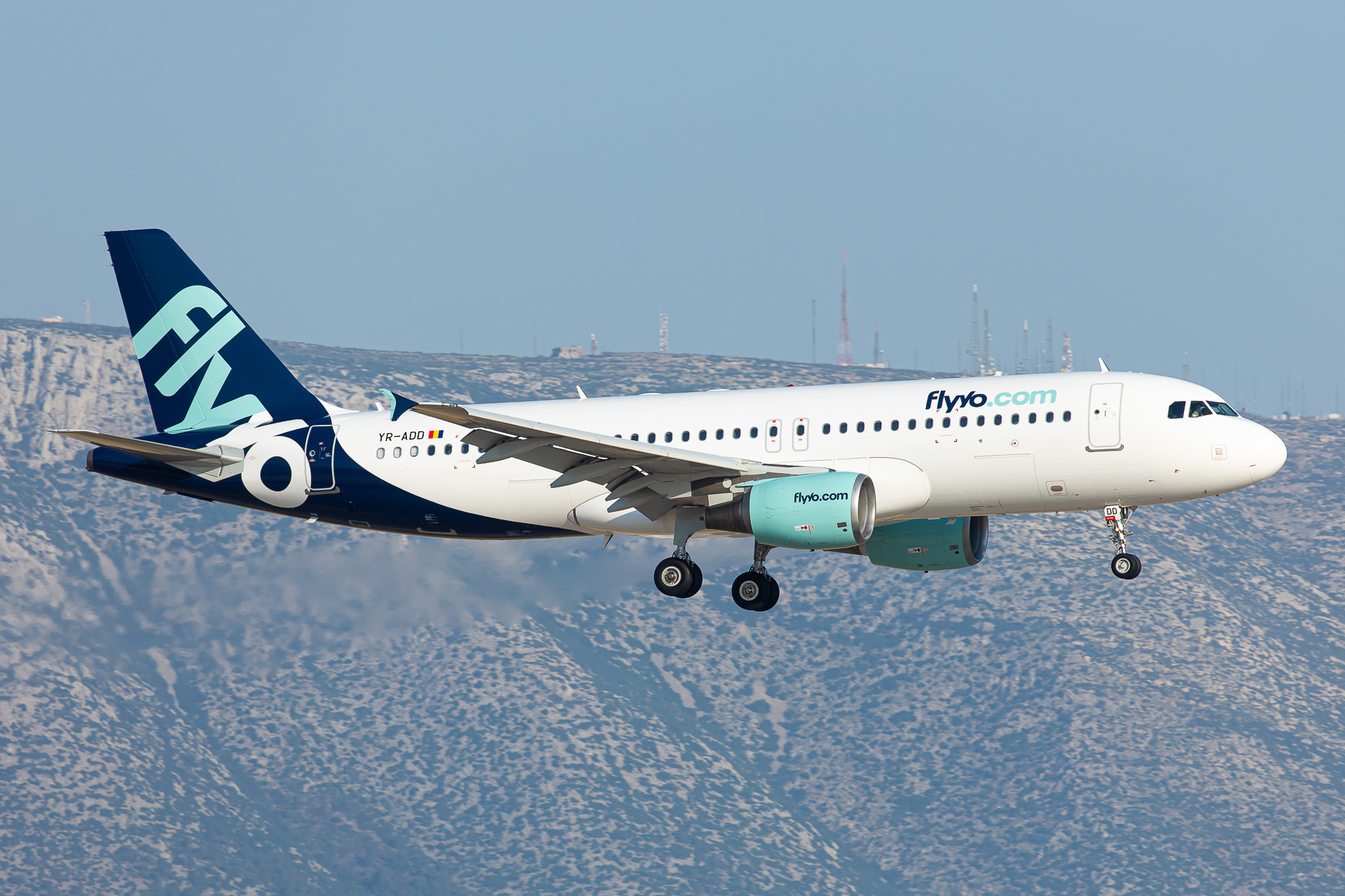 Avión de FLYYO